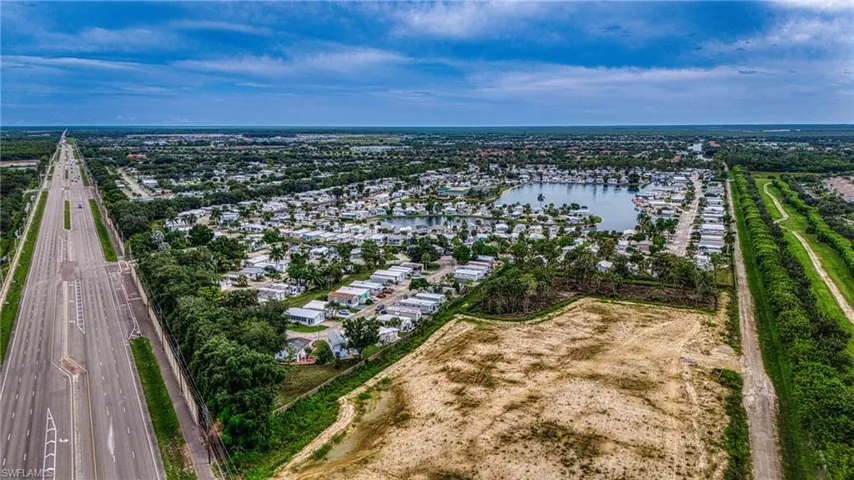 26 Bass Ln, Naples, Florida 34114