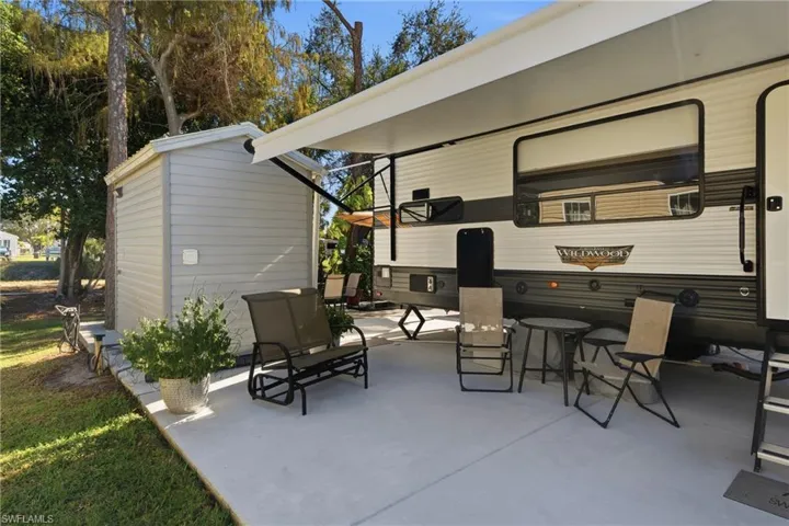 26 Bass Ln, Naples, Florida 34114