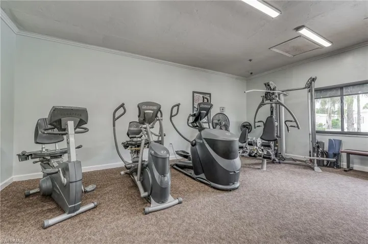 26 Bass Ln, Naples, Florida 34114