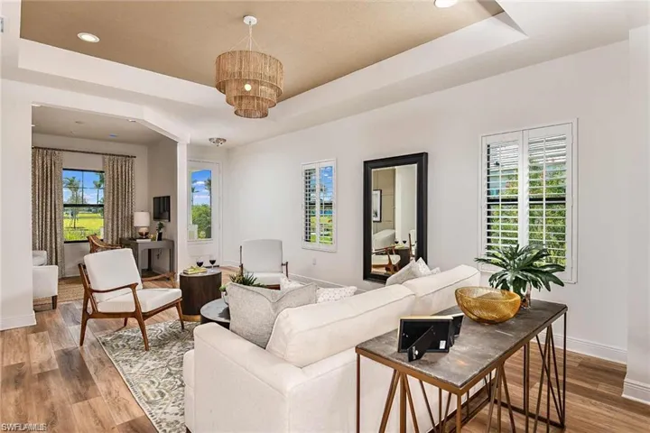 4563  Centaurus  CIR, Naples, FL 34120