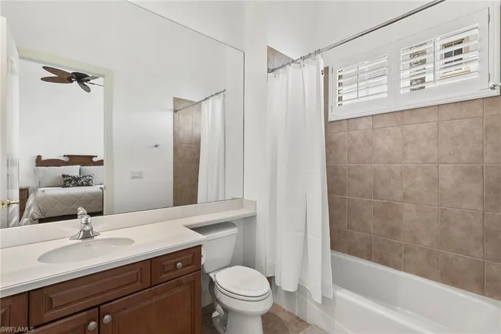 17005  Porta Vecchio  WAY, Naples, FL 34110