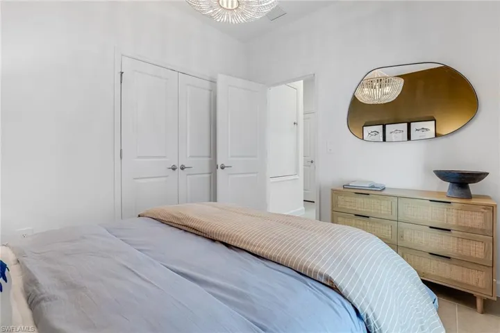3960 Coneflower St, Alva, Florida 33920