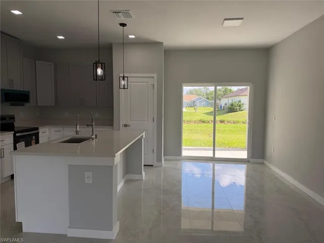 484 Westdale Ave, Lehigh Acres, Florida 33972