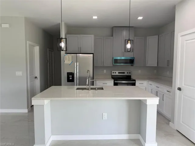 484 Westdale Ave, Lehigh Acres, Florida 33972