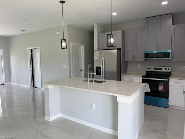 484 Westdale Ave, Lehigh Acres, Florida 33972