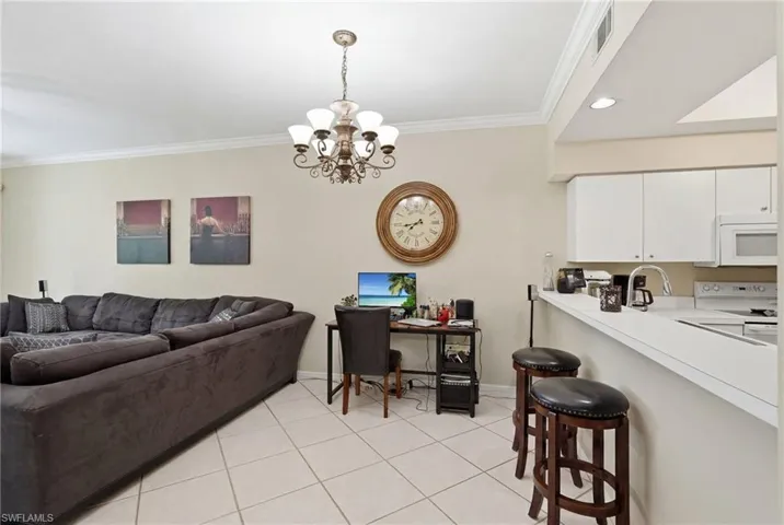 8045 Tiger Cv 502, Naples, Florida 34113