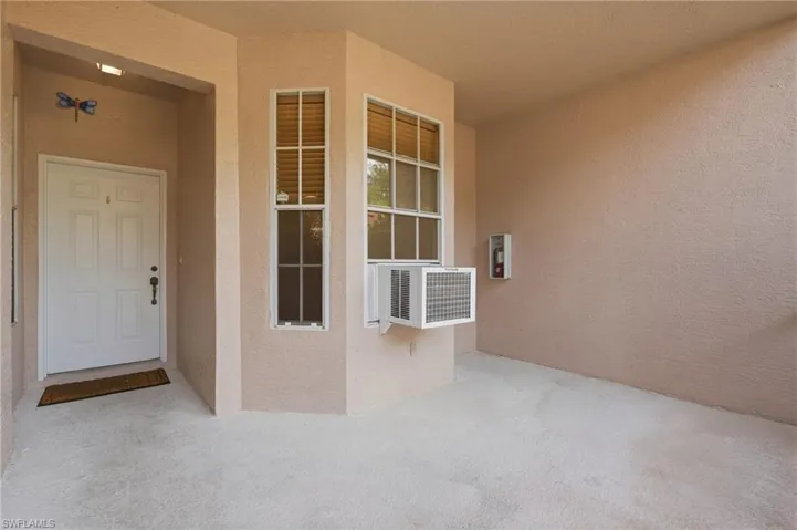 8045 Tiger Cv 502, Naples, Florida 34113
