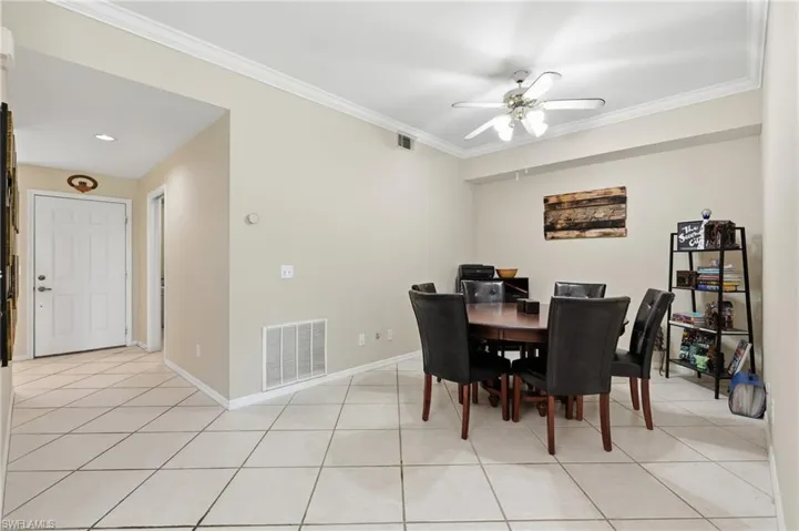 8045 Tiger Cv 502, Naples, Florida 34113