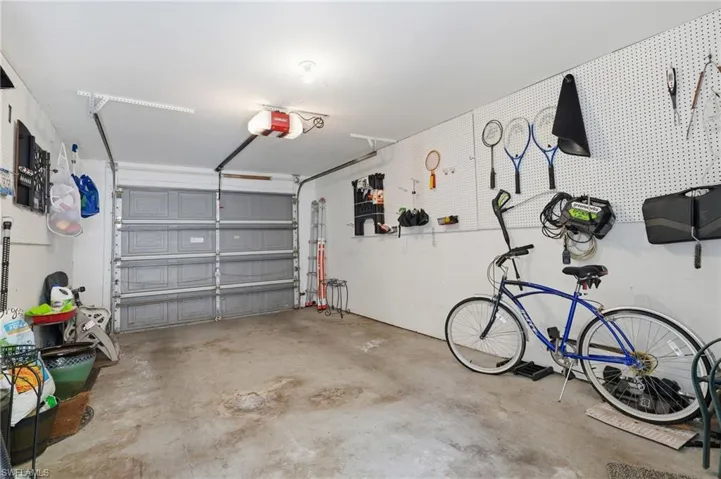 8045 Tiger Cv 502, Naples, Florida 34113