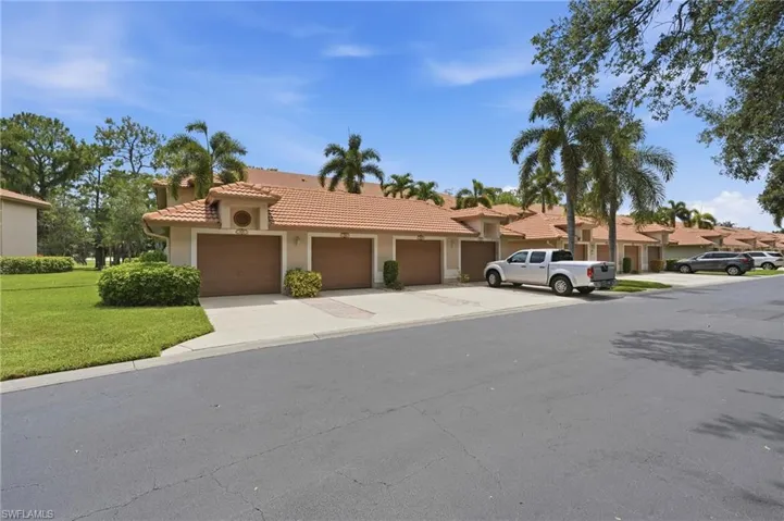 8045 Tiger Cv 502, Naples, Florida 34113