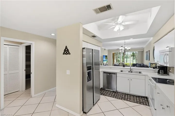 8045 Tiger Cv 502, Naples, Florida 34113