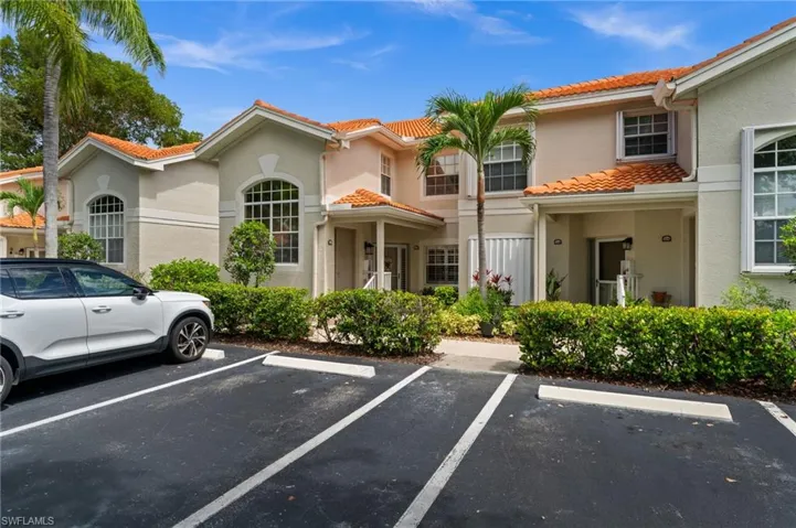 7502 Silver Trumpet Ln 103, Naples, Florida 34109