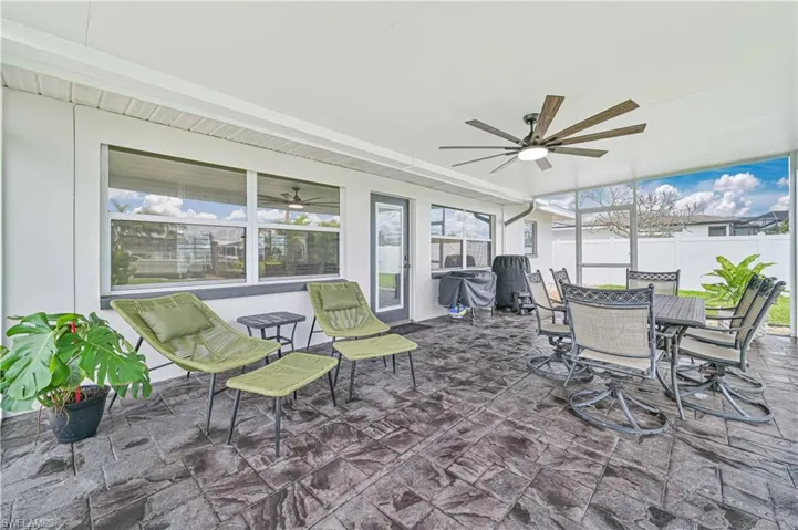 5252 Willow Ct, Cape Coral, Florida 33904