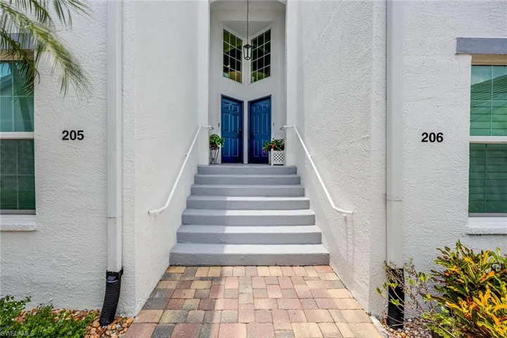 5963  Sand Wedge  LN, Naples, FL 34110