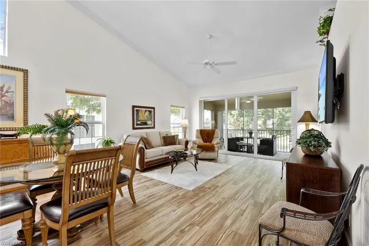 5963  Sand Wedge  LN, Naples, FL 34110