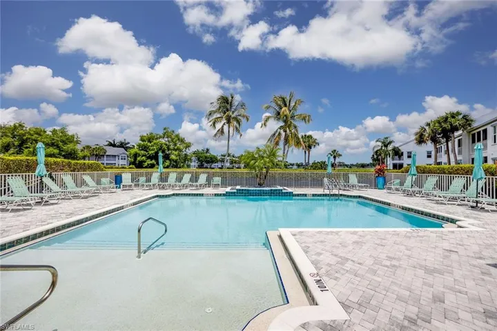 5963  Sand Wedge  LN, Naples, FL 34110