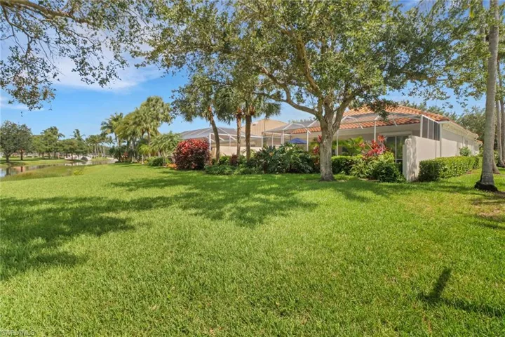 4733  Navassa  LN, Naples, FL 34119