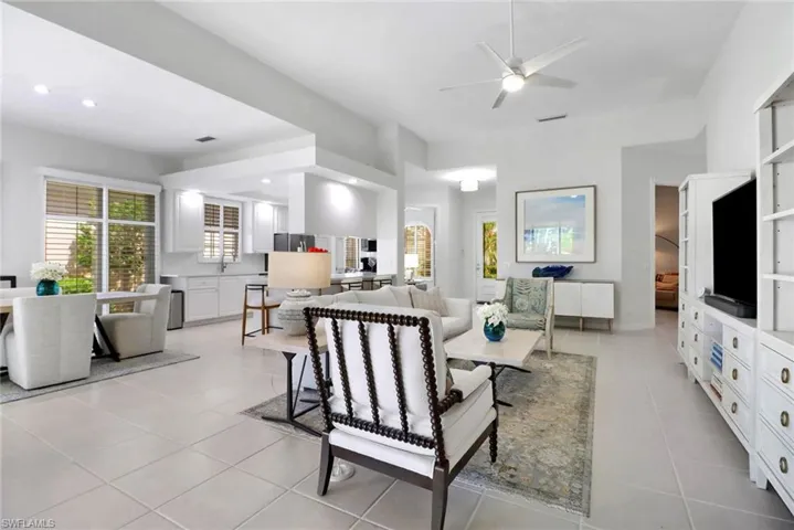 4733  Navassa  LN, Naples, FL 34119