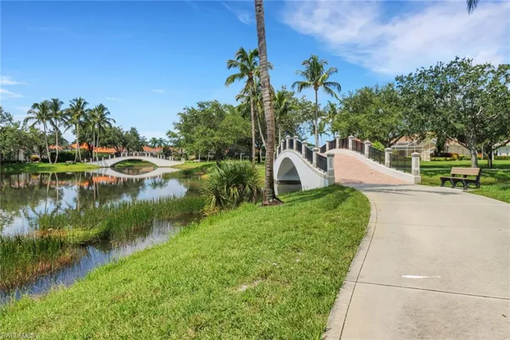 4733  Navassa  LN, Naples, FL 34119