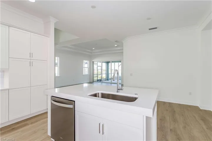 9004 Calypso Ct, Naples, Florida 34112