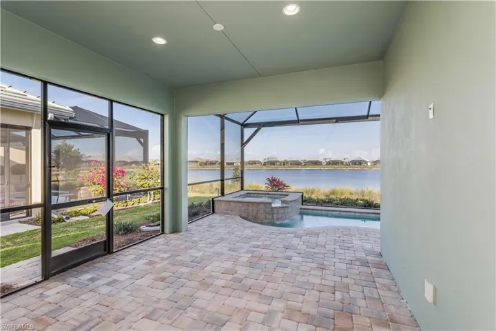 9004 Calypso Ct, Naples, Florida 34112