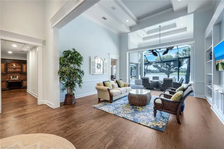 It's all about the VIEW and it demands your attention as soon as you walk through the front door!