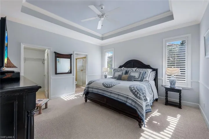 Ensuite guest bedroom.