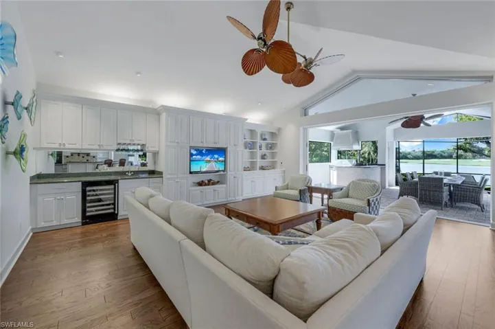 The sliding doors pocket into the wall to allow for TRUE indoor/outdoor living!