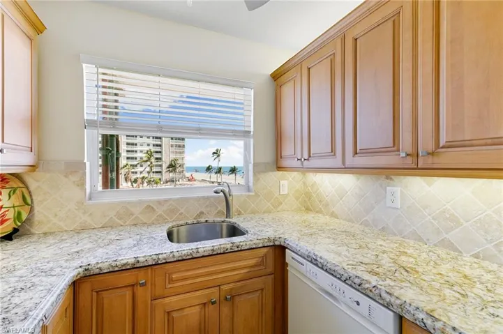 Views of the Gulf even from your kitchen sink!