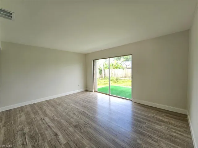 864 Courtington Ln 12, Fort Myers, Florida 33919