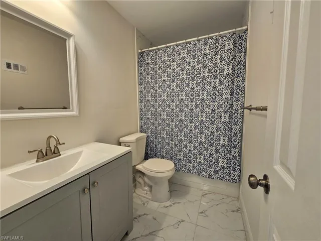 864 Courtington Ln 12, Fort Myers, Florida 33919
