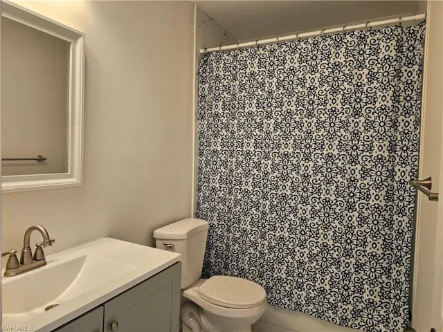 864 Courtington Ln 12, Fort Myers, Florida 33919