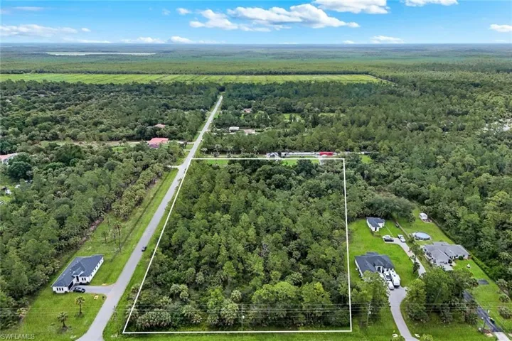 30th Ave Se, Naples, Florida 34117