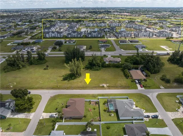 307 SW 16th  PL, Cape Coral, FL 33991