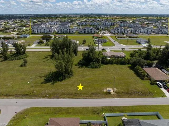 307 SW 16th  PL, Cape Coral, FL 33991