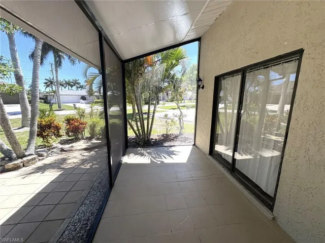 1425 Sw 51st Ln 95, Cape Coral, Florida 33914