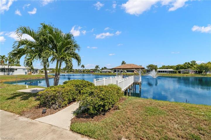 190  Oceans  BLVD, NAPLES, FL 34104