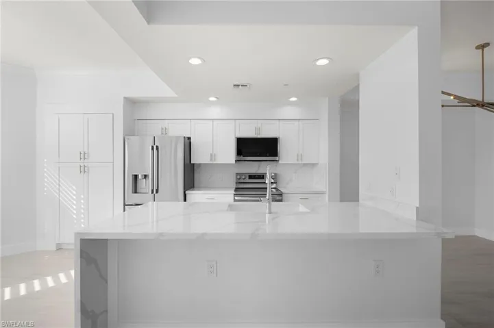 10265  Heritage Bay  BLVD, Naples, FL 34120