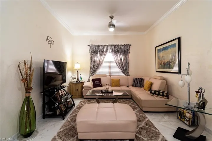 2540 Keystone Lake Dr, Cape Coral, Florida 33909