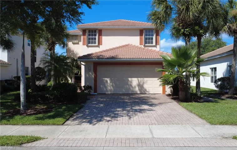 2540 Keystone Lake Dr, Cape Coral, Florida 33909