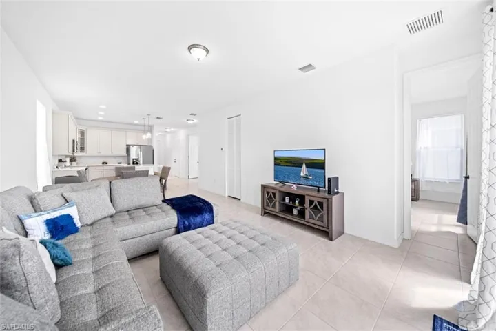 5535 Useppa Dr, Immokalee, Florida 34142