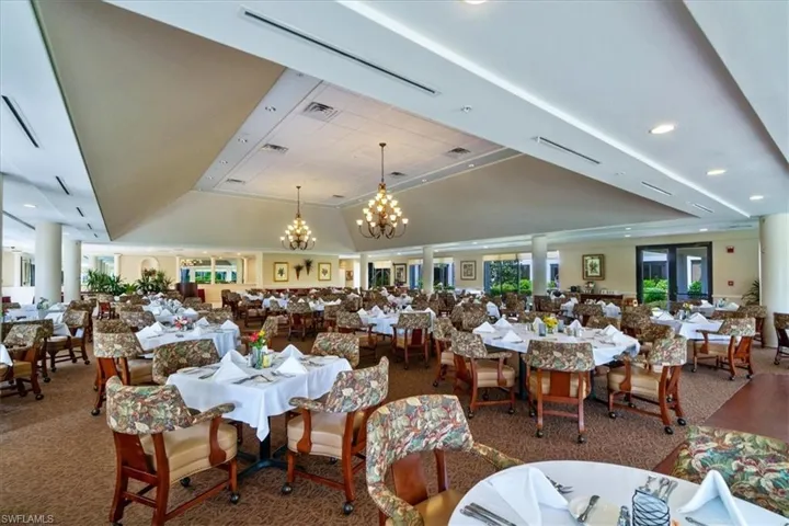 900  Arbor Lake  DR, Naples, FL 34110
