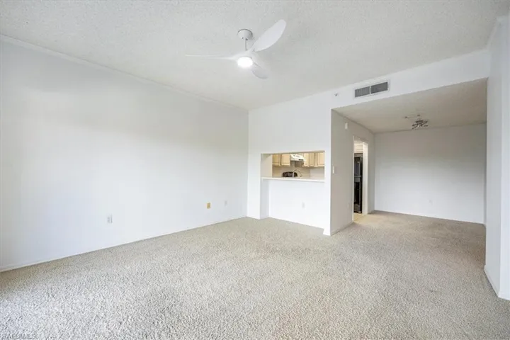 900  Arbor Lake  DR, Naples, FL 34110