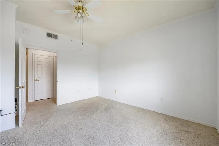 900  Arbor Lake  DR, Naples, FL 34110