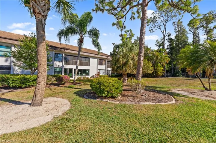 Located at the end of the street. You will love the privacy of this condo.