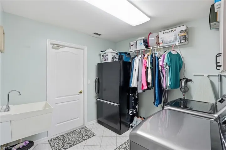5316 Sw 24th Pl, Cape Coral, Florida 33914
