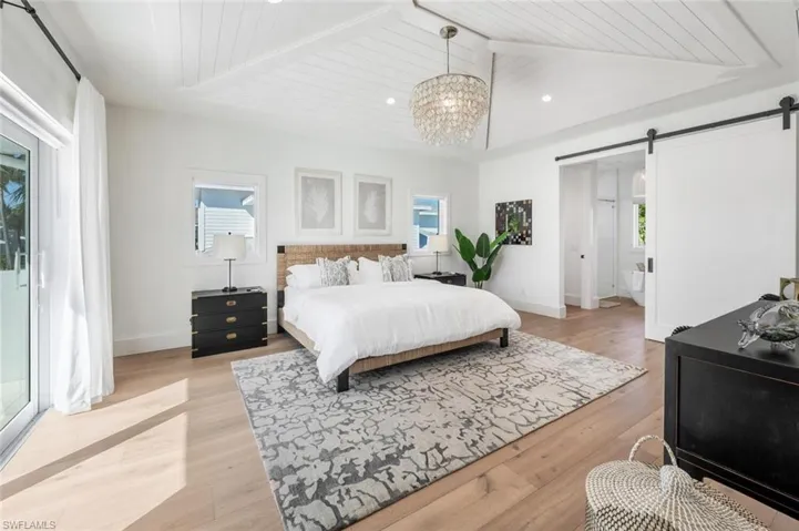 King Sized Bed