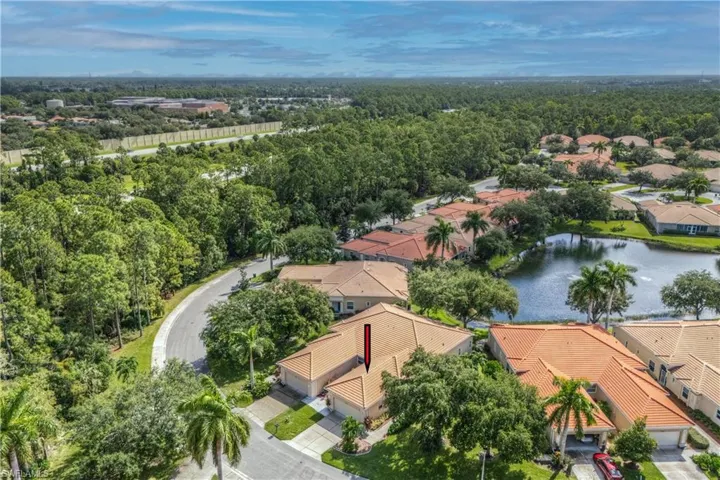 8165  Sanctuary  DR, Naples, FL 34104