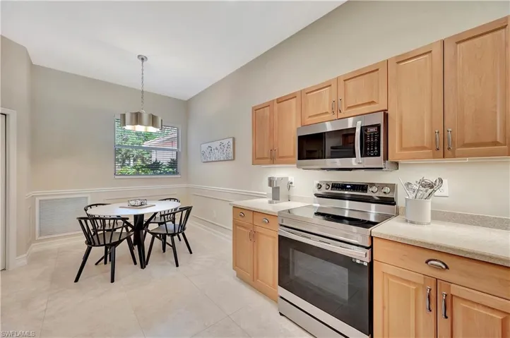 8165  Sanctuary  DR, Naples, FL 34104