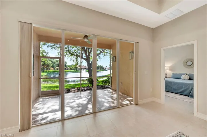 Sliding Doors to Lanai